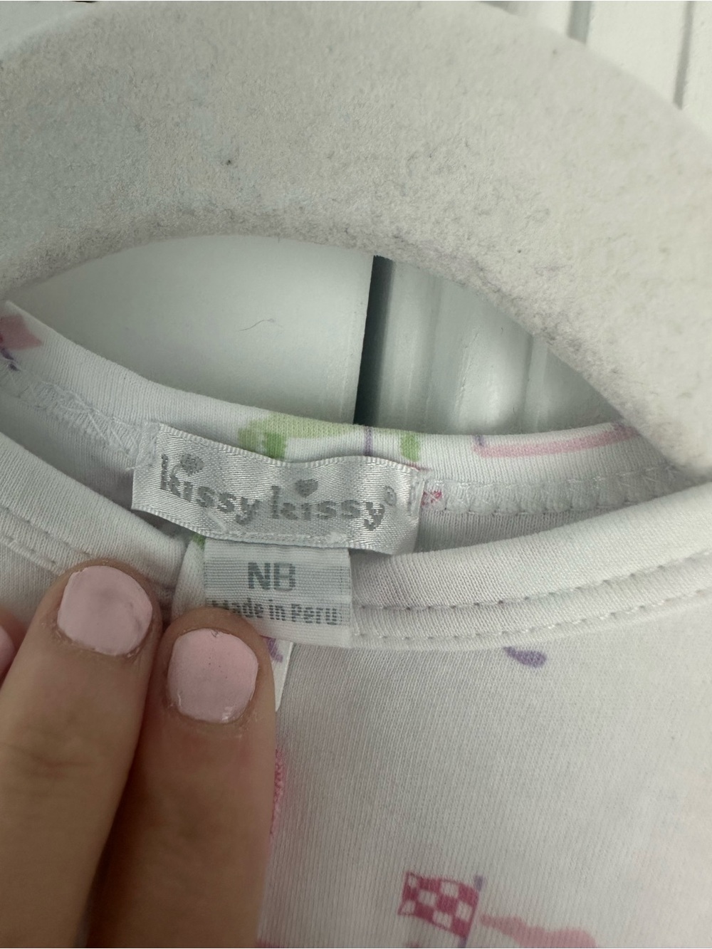 Kissy Kissy NB Golf print sleeper like new - Picture 2 of 3